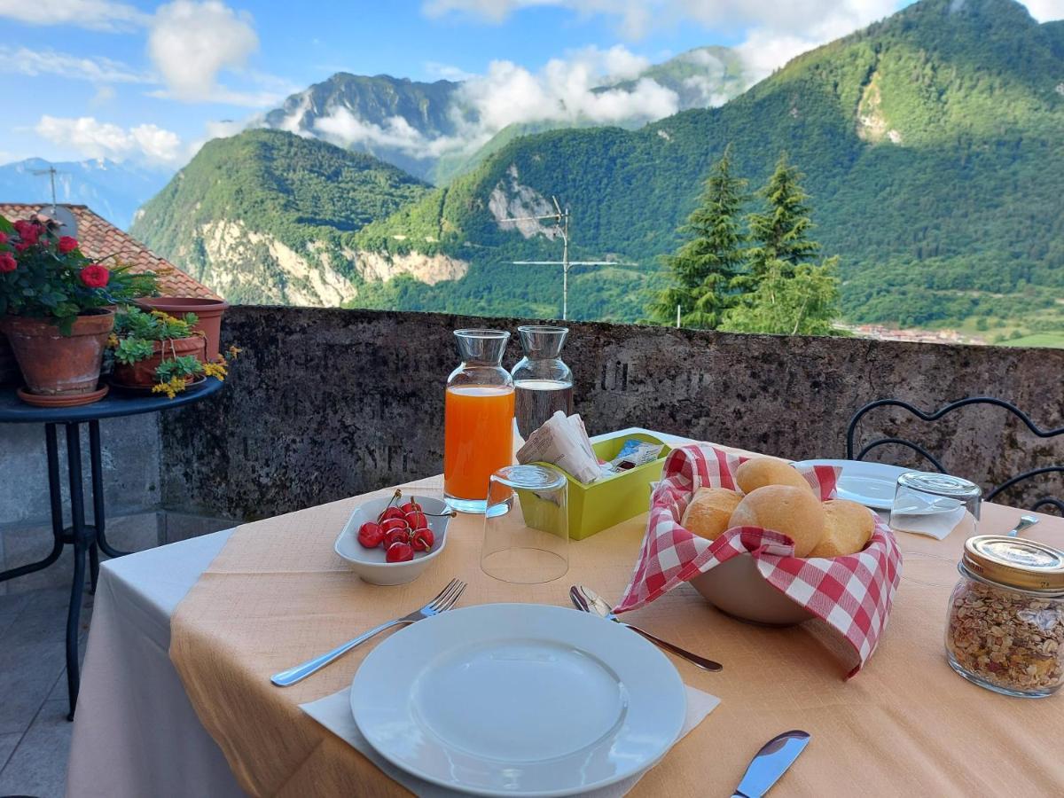 La Piazzetta Di Canale B&B Tenno Dış mekan fotoğraf